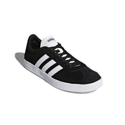 DA9853_6_FOOTWEAR_Photography_Front Lateral Top View_white.jpg