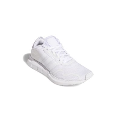 FY2149_6_FOOTWEAR_Photography_Front Lateral Top View_white.jpg